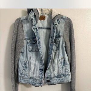 American Eagle Outfitters Blue and Gray Jean Jacket